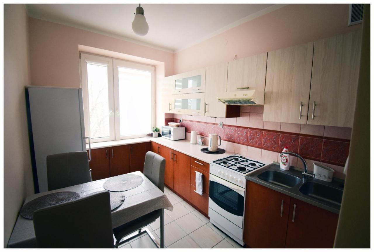 Color 24 Apartament IV Apartment Stalowa Wola Bagian luar foto