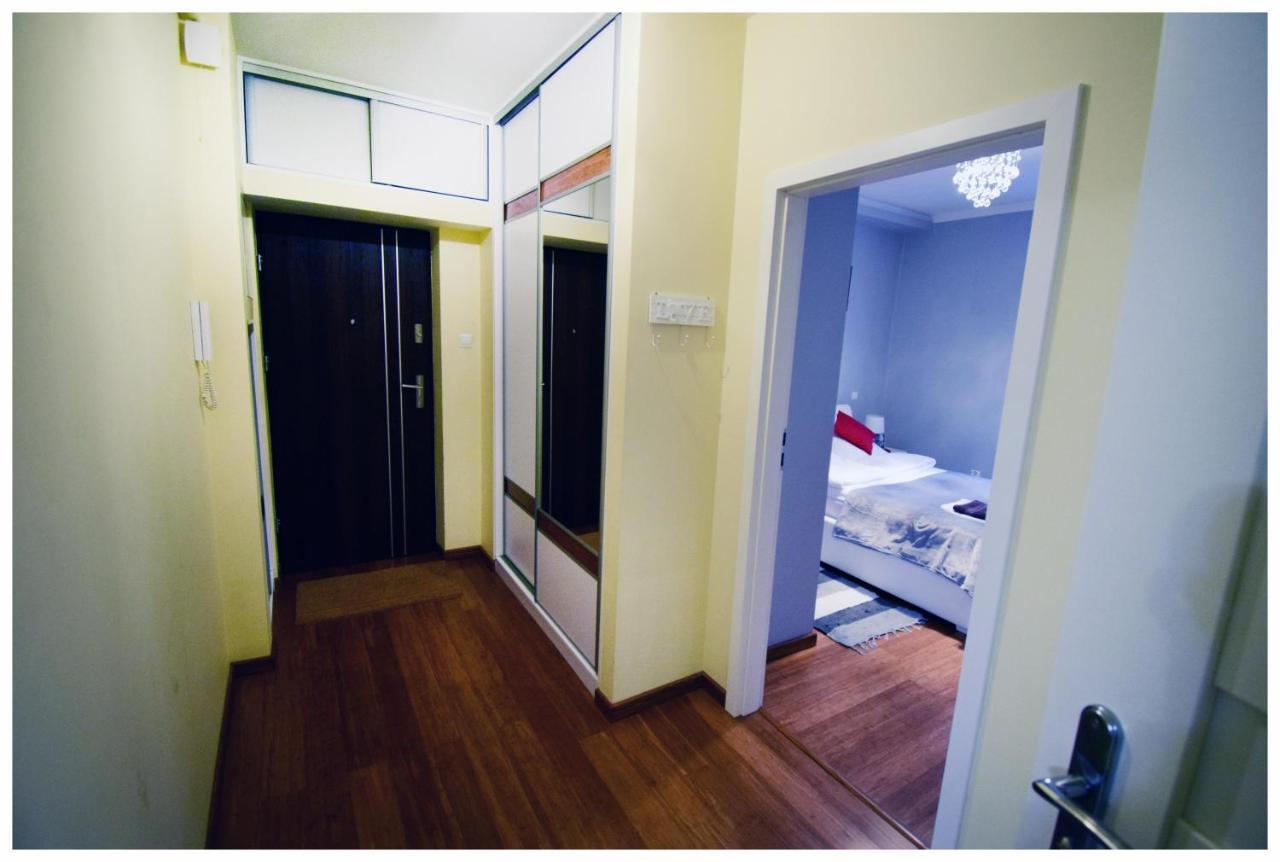 Color 24 Apartament IV Apartment Stalowa Wola Bagian luar foto