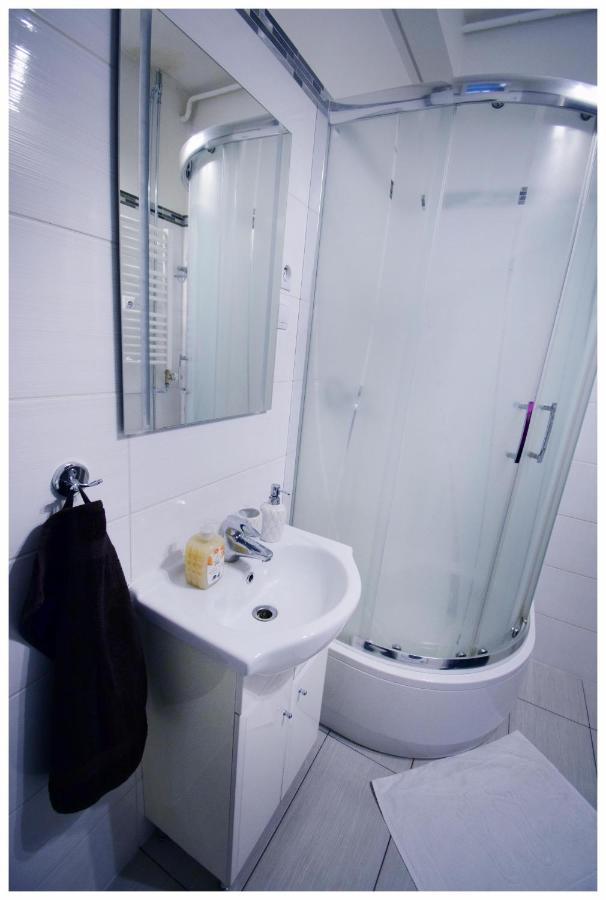 Color 24 Apartament IV Apartment Stalowa Wola Bagian luar foto