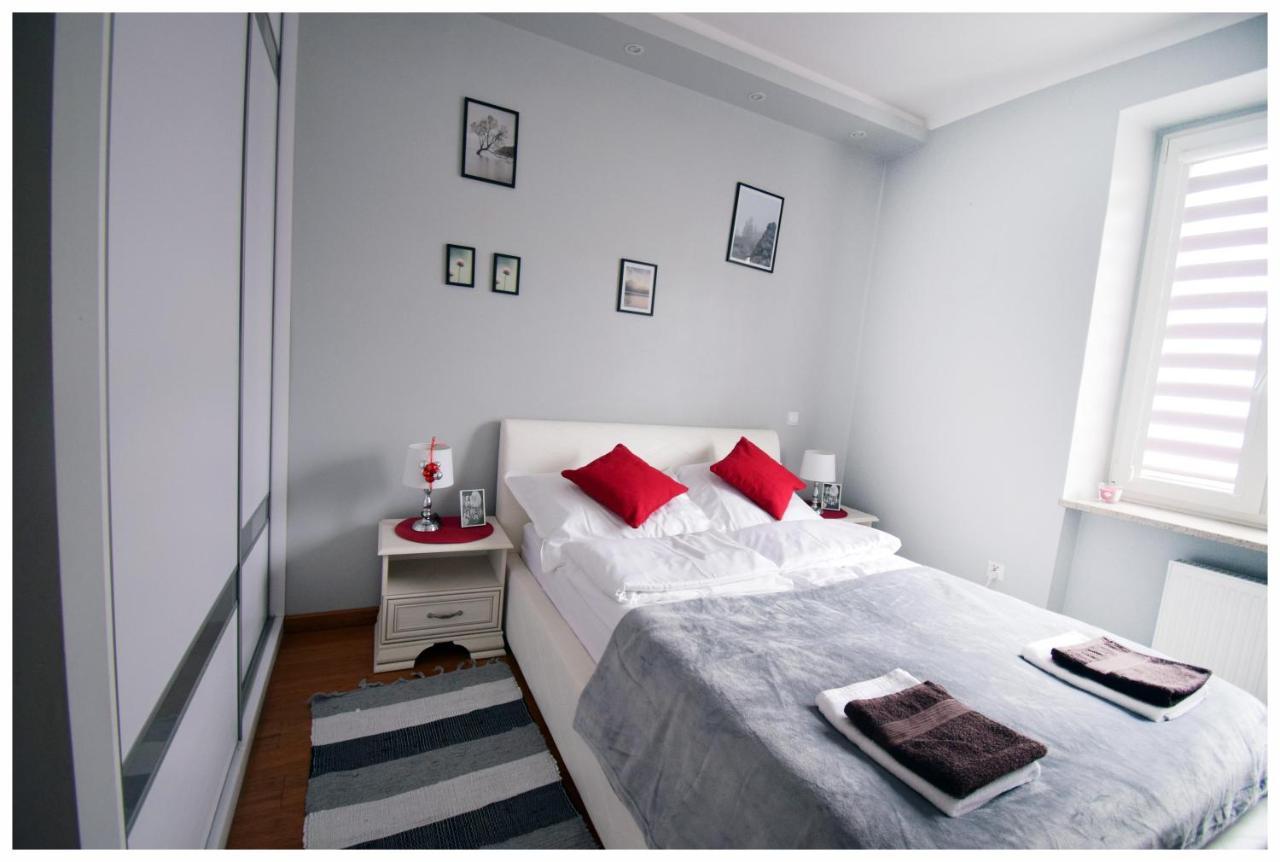 Color 24 Apartament IV Apartment Stalowa Wola Bagian luar foto